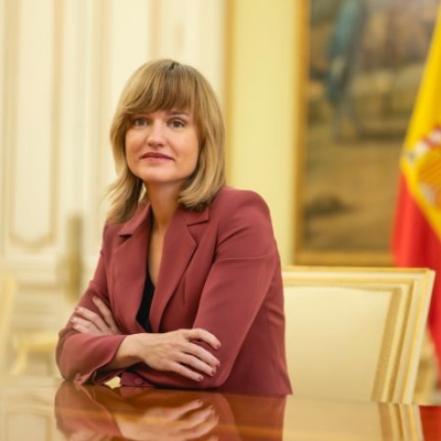 pilar-alegria.jpg